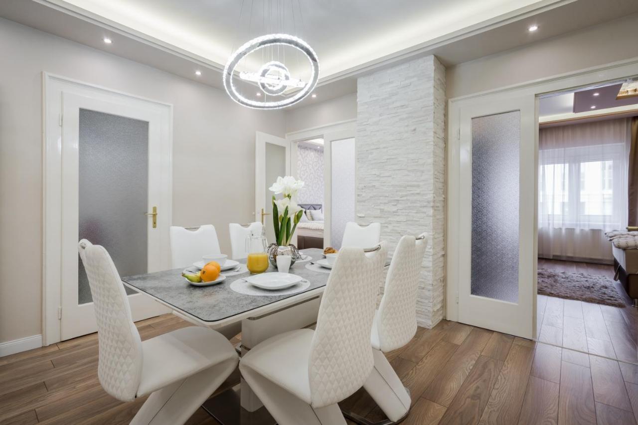 Bpr Ethereal Panoramic With A/c & Balcony Apartman Budapest