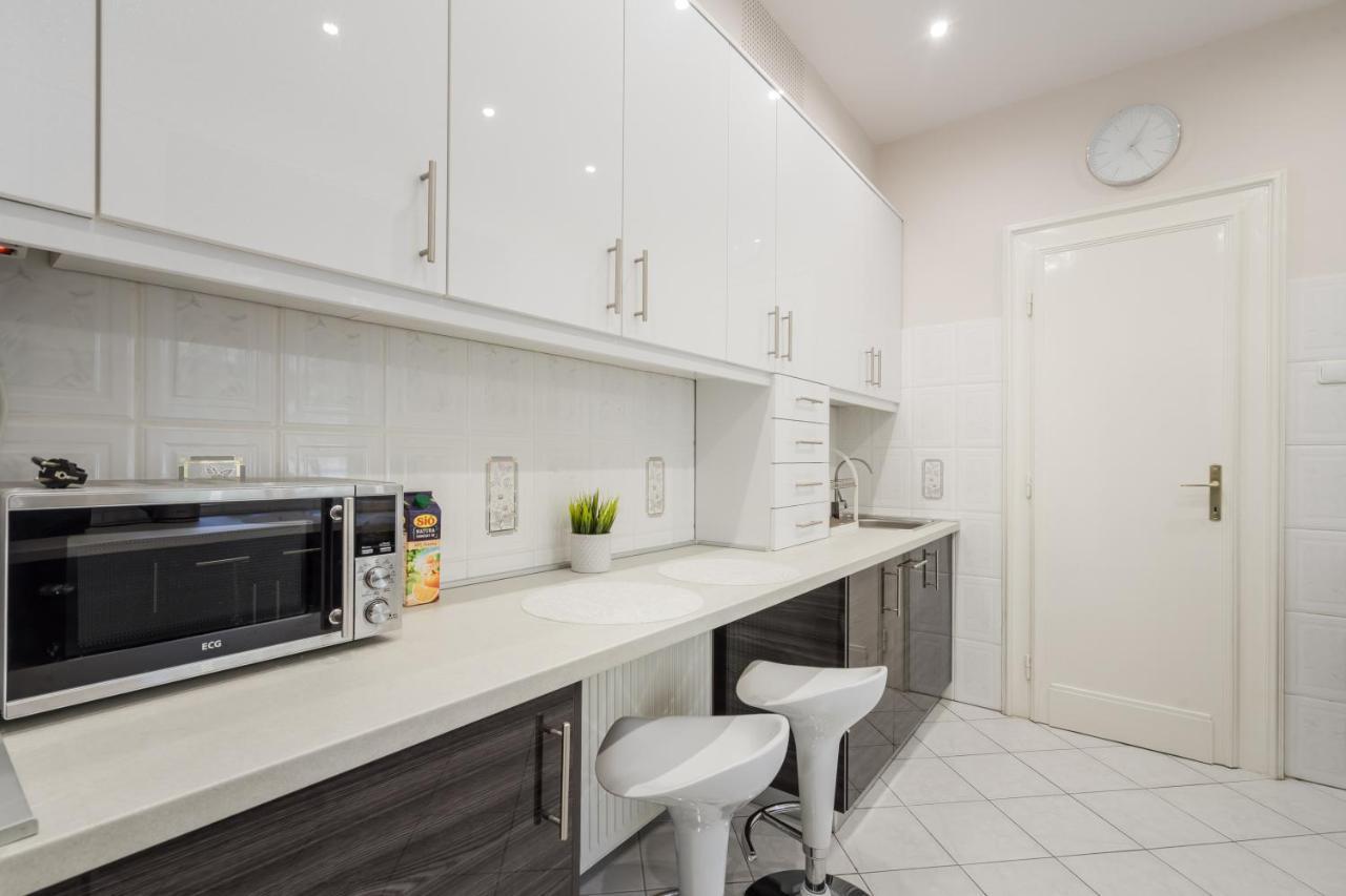 Apartman Bpr Ethereal Panoramic With A/c & Balcony Budapest